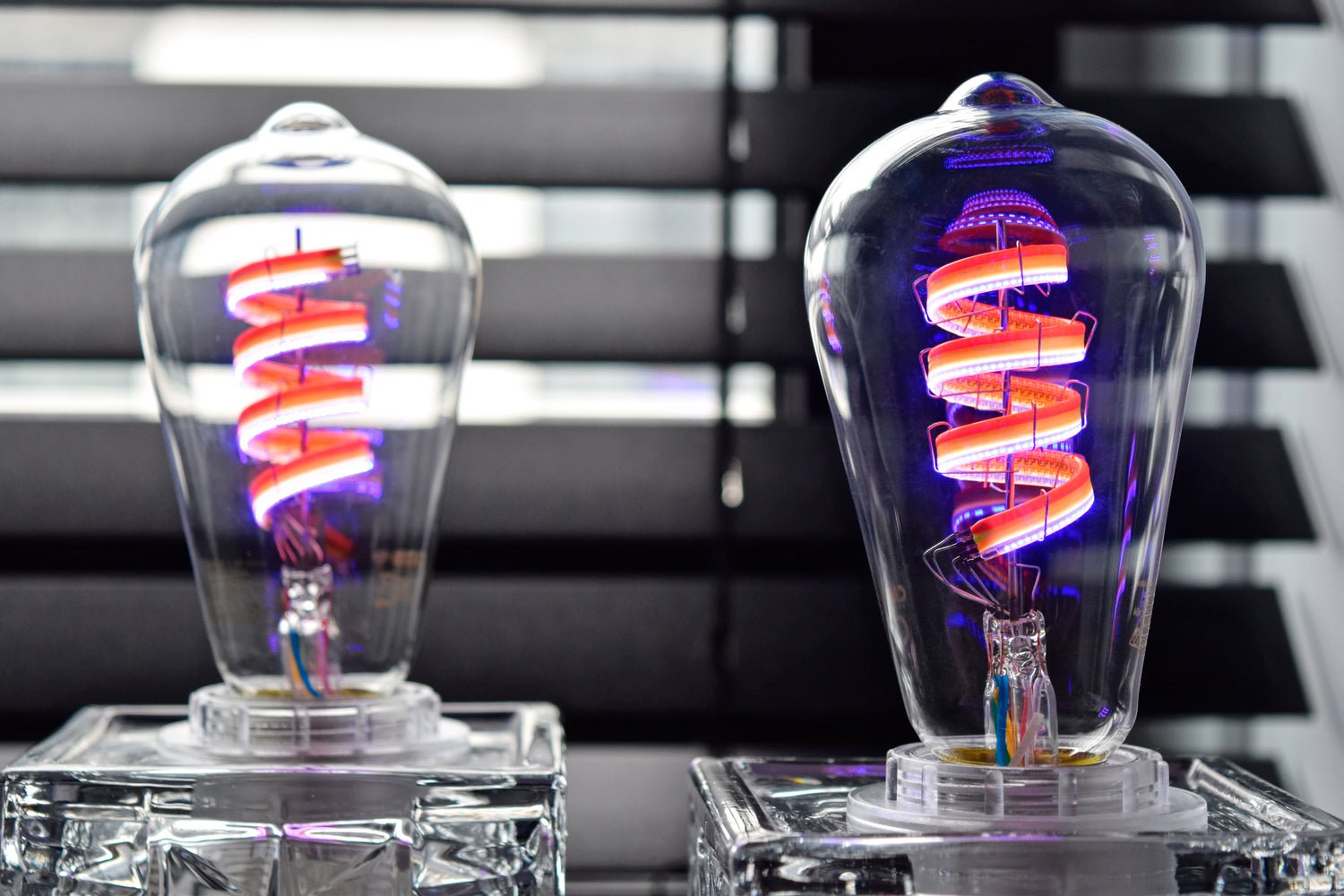 Calex Smart LED Bulb - E27 - Filament - RGB + CCT