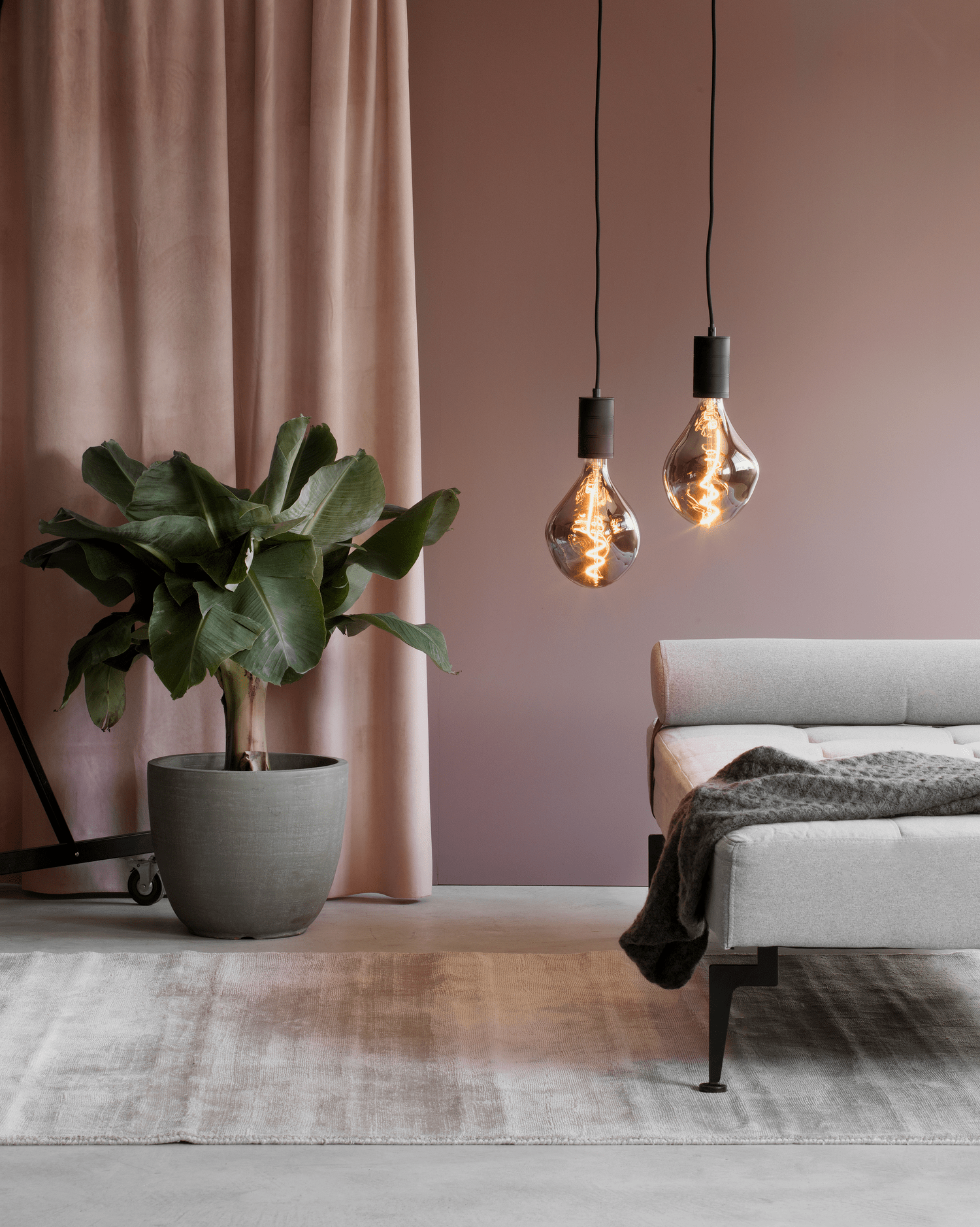 Calex XXL Organic EVO LED Bulb - E27 - Titanium