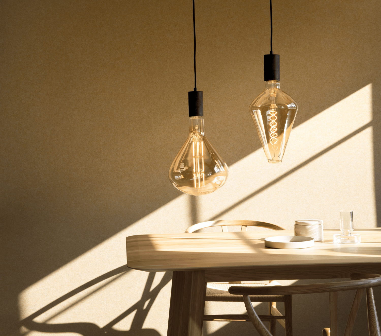 Calex XXL Sydney LED Bulb Gold - E27 - 7.5W - Dimmable